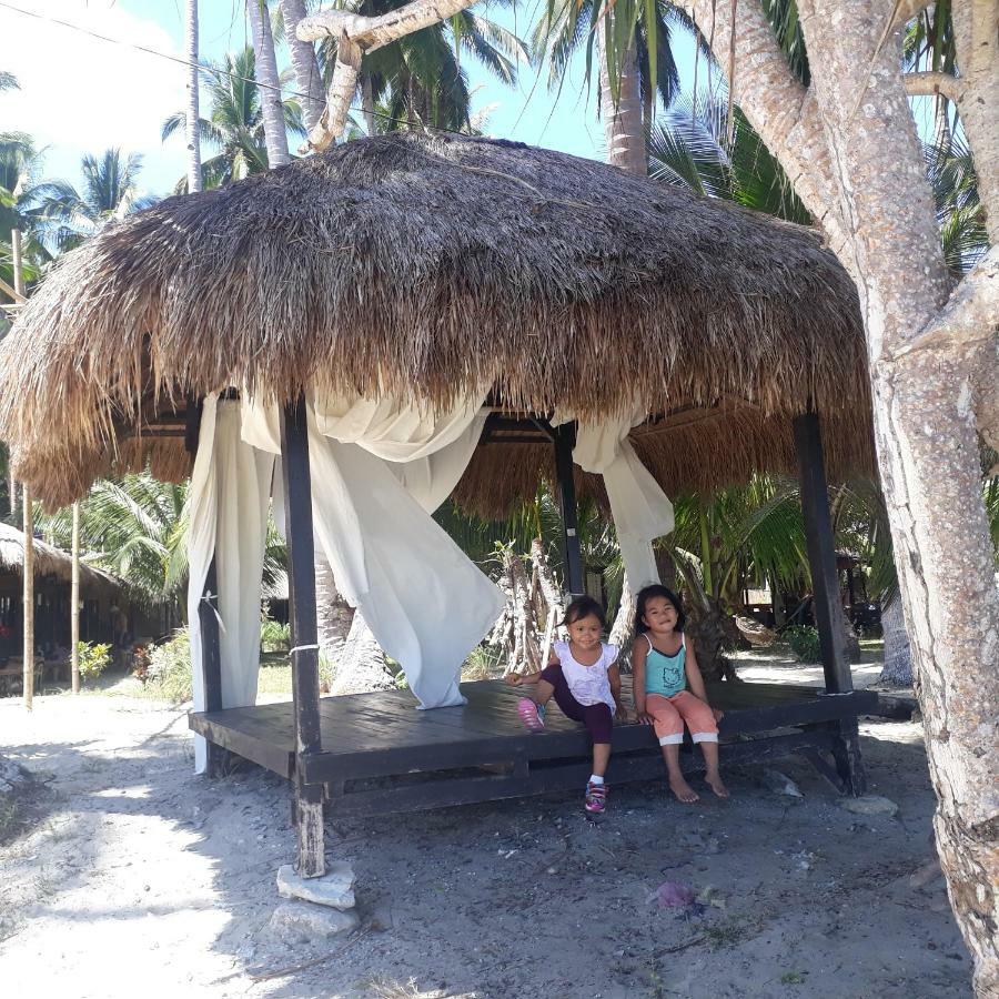 Peace & Love Beach Club Roxas  Eksteriør billede